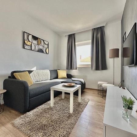 Charming Apartments Dodo Krk Town Εξωτερικό φωτογραφία