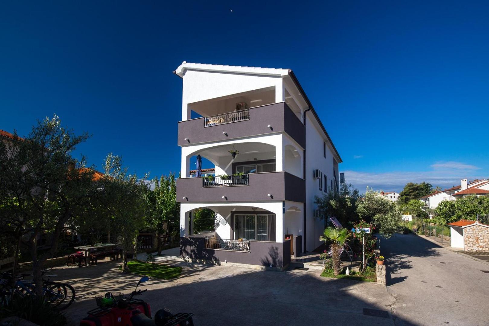 Charming Apartments Dodo Krk Town Εξωτερικό φωτογραφία
