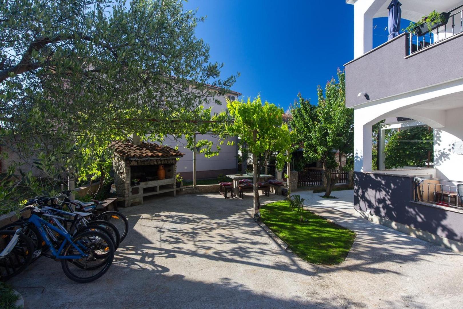 Charming Apartments Dodo Krk Town Εξωτερικό φωτογραφία